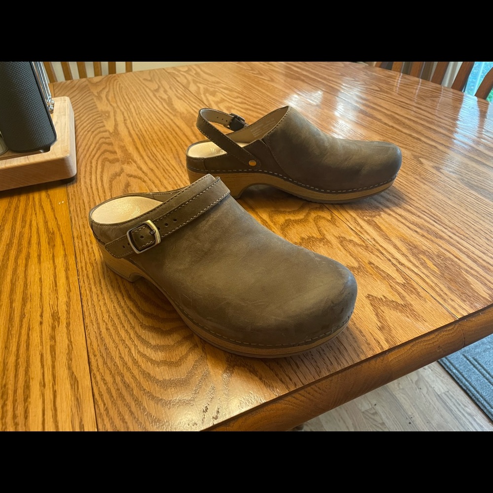 Dansko Berry Milled Burnished Clogs